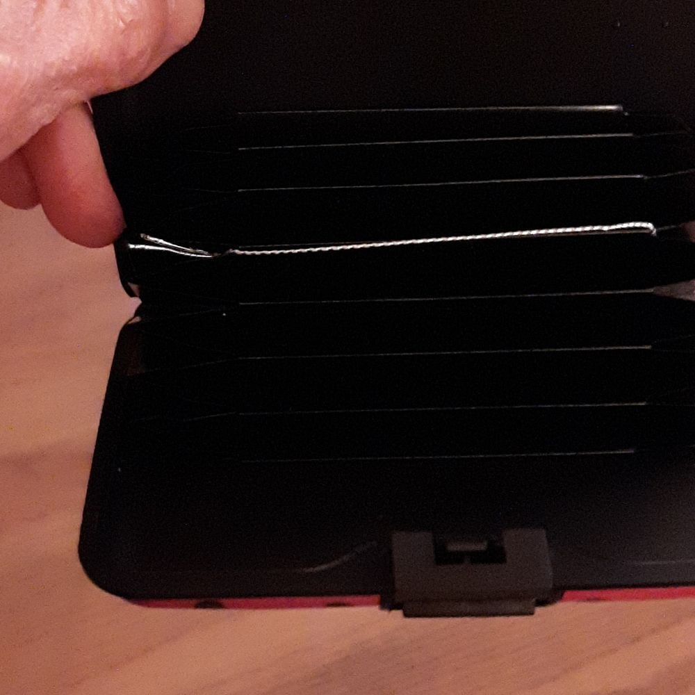 NWT Trans Vision card case - Picture 2 of 4